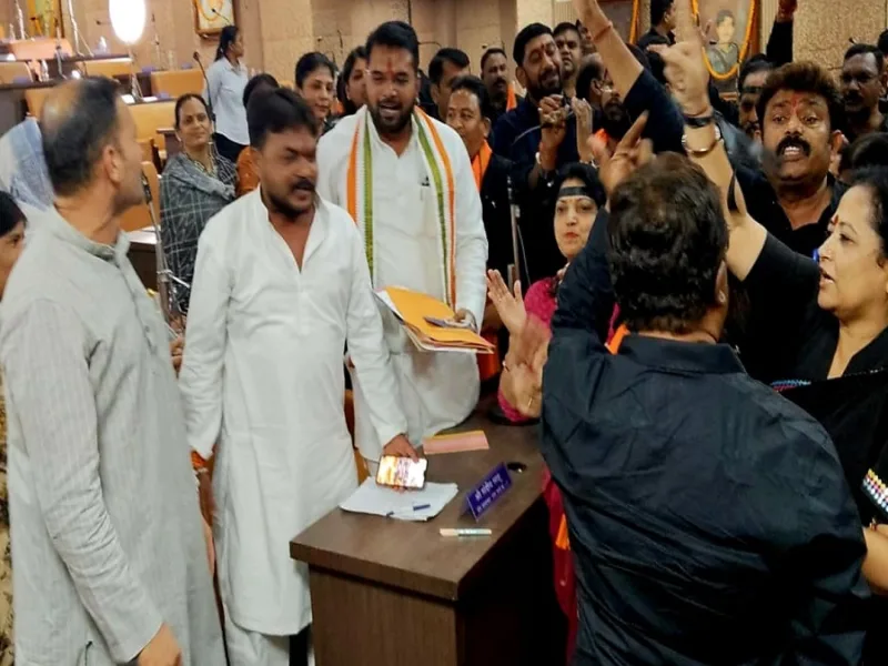 रायपुर नगर पालिक निगम की विशेष सामान्य सभा