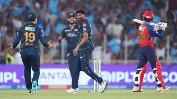 GT vs PBKS IPL 2026: पंजाब ने गुजरात को दिया 164 रन का लक्ष्य, शेडगे-स्टोइनिस ने संभाली पारी