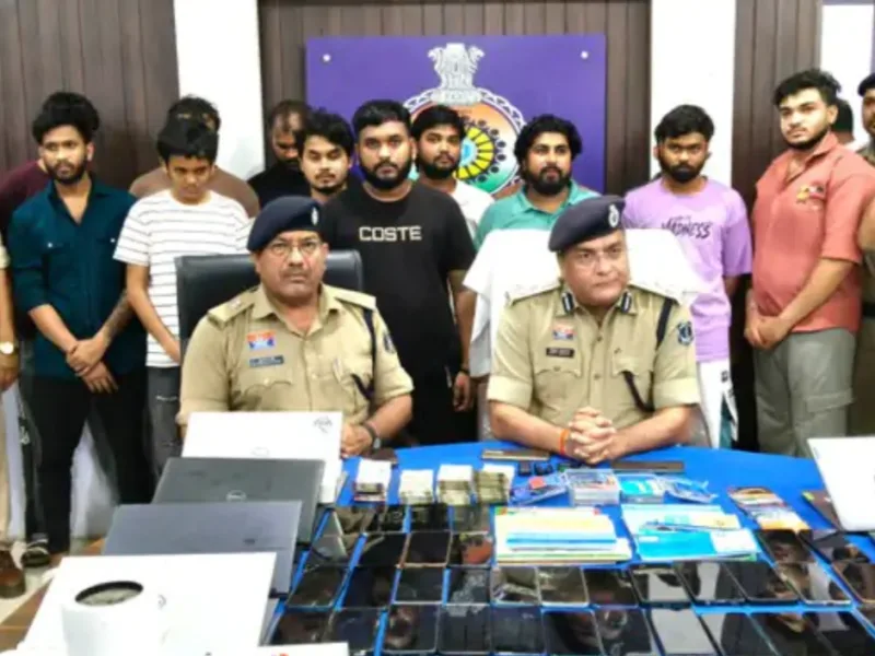 IPL Betting Network: आईपीएल 2026 सट्टा नेटवर्क का दुर्ग पुलिस ने किया खुलासा, मास्टरमाइंड सहित 13 गिरफ्तार