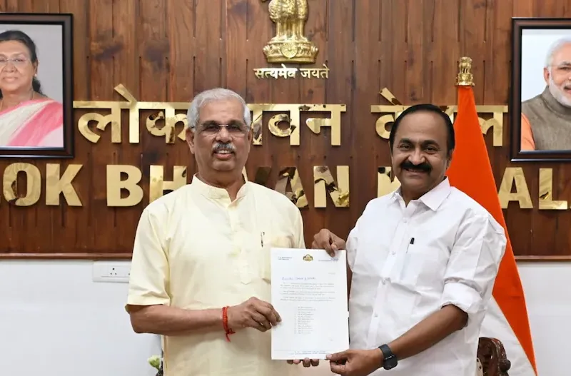 VD Satheesan Swearing-in Ceremony: केरल में UDF सरकार का शपथ ग्रहण समारोह कल, राहुल गांधी रहेंगे मौजूद, यहां देखें मंत्रियों की संभावित लिस्ट
