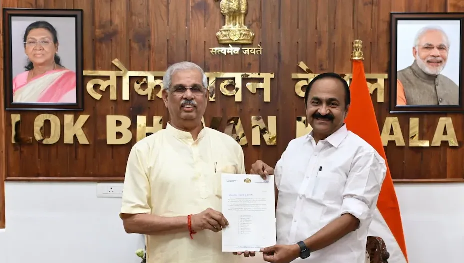 VD Satheesan Swearing-in Ceremony: केरल में UDF सरकार का शपथ ग्रहण समारोह कल, राहुल गांधी रहेंगे मौजूद, यहां देखें मंत्रियों की संभावित लिस्ट