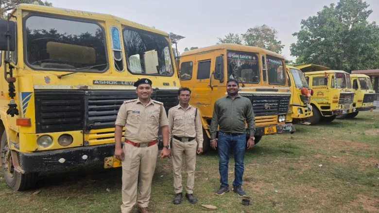 खनिज विभाग ने बड़ी कार्रवाई करते हुए अवैध परिवहन में संलिप्त 36 वाहनों को जब्त किया