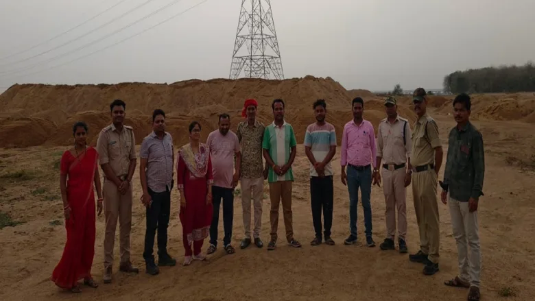 अवैध रेत भंडारण पर बड़ी कार्रवाई