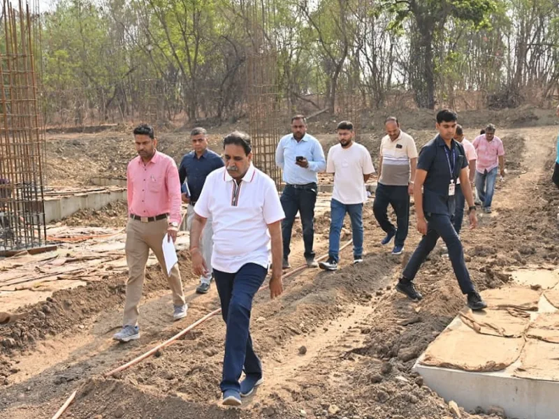 विकास कार्यों की गुणवत्ता पर भड़के विधायक राजेश मूणत