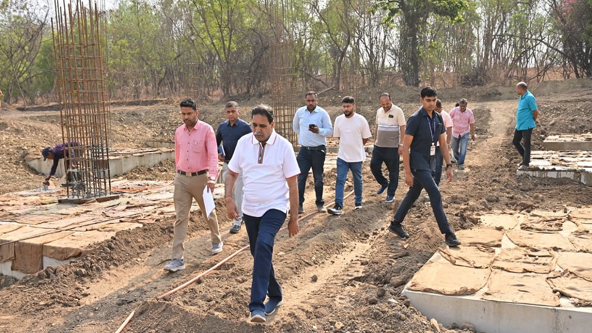 सरोना अस्पताल और नालंदा लाइब्रेरी के काम पर भड़के राजेश मूणत, बोले- रत्ती भर समझौता बर्दाश्त नहीं
