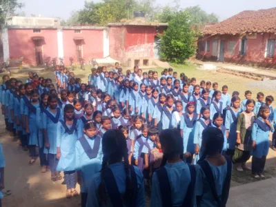 CG News: छत्तीसगढ़ के स्कूलों में अब जन गण मन और वंदेमातरम के साथ सरस्वती वंदना अनिवार्य, आदेश जारी