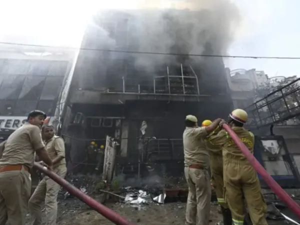 Lucknow Coaching Center Fire Tragedy: थंब इम्प्रेशन लॉक, ऑटोमैटिक गेट बंद होने से फंसे छात्र, लखनऊ अग्निकांड मामले में बड़ा खुलासा