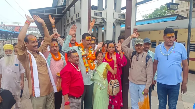 अमरनाथ यात्रा पर आतंकी हमले की साजिश, रायपुर से जत्था रवाना