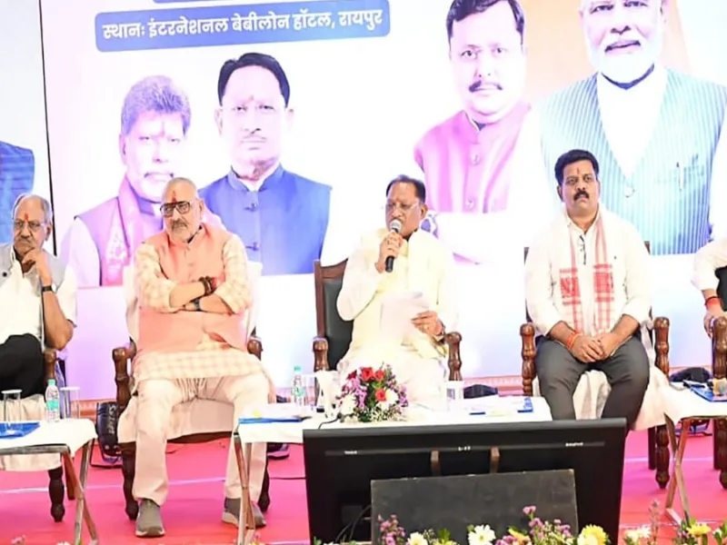 रायपुर मीडिया कॉन्क्लेव में सीएम विष्णुदेव साय ने पीएम मोदी के 12 ऐतिहासिक वर्षों का लेखा-जोखा पेश किया