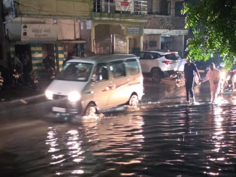 रायपुर में मानसून से पहले ही डूबे वार्ड