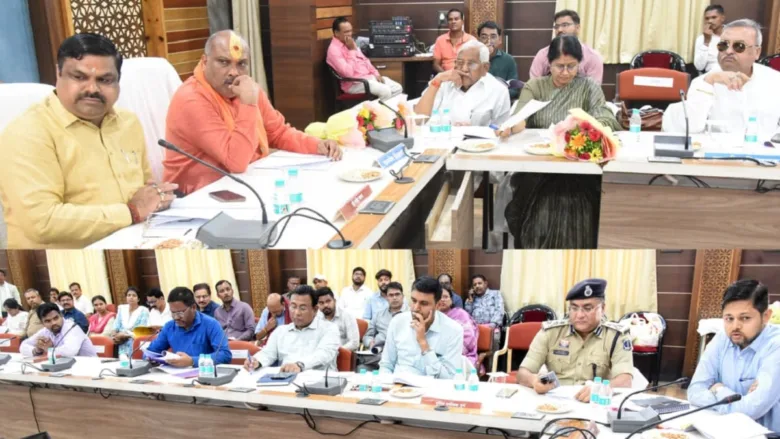 जिला क्रीड़ांगन समिति की उच्च स्तरीय बैठक में दुर्ग जिले में एक नया अंतर्राष्ट्रीय क्रिकेट स्टेडियम बनाने की मंजूरी दी गई है।