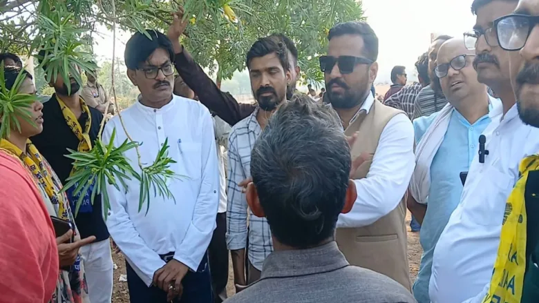 रायपुर नकटी में बुलडोजर कार्रवाई पर भड़की आम आदमी पार्टी