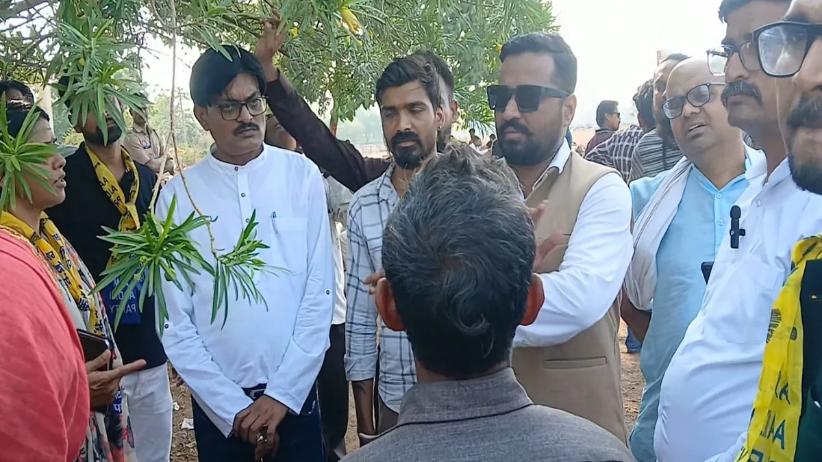 रायपुर नकटी में बुलडोजर कार्रवाई पर भड़की आम आदमी पार्टी