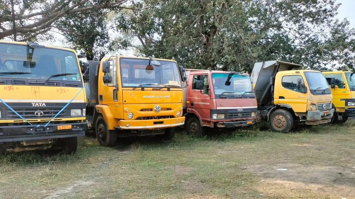 अवैध खनिज पर बड़ी कार्रवाई: 8 वाहन जप्त