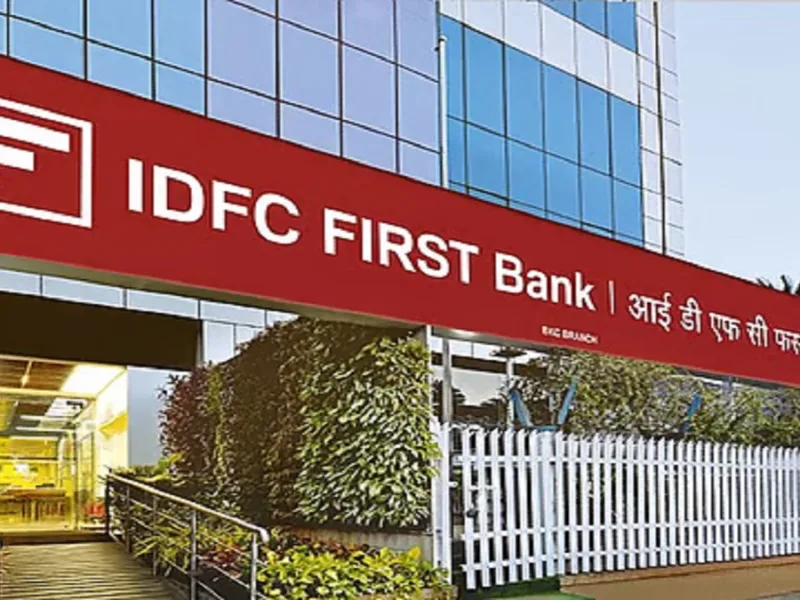 IDFC First Bank Share: सीएलएसए ने बढ़ाई आईडीएफसी फर्स्ट बैंक की रेटिंग, जानिए नया टारगेट