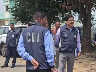 Naugai triple murder case: नौगई तिहरे हत्याकांड की जांच के लिए घटनास्थल पहुंची CBI, रेत ठेका विवाद में बीजेपी नेता को जला दिया था जिंदा
