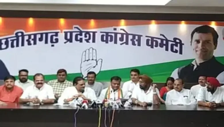 प्रदेश कांग्रेस कमेटी (PCC) अध्यक्ष दीपक बैज ने राजीव भवन में आयोजित एक पत्रकार वार्ता में राज्य सरकार के खिलाफ बड़े आंदोलन का ऐलान किया है।