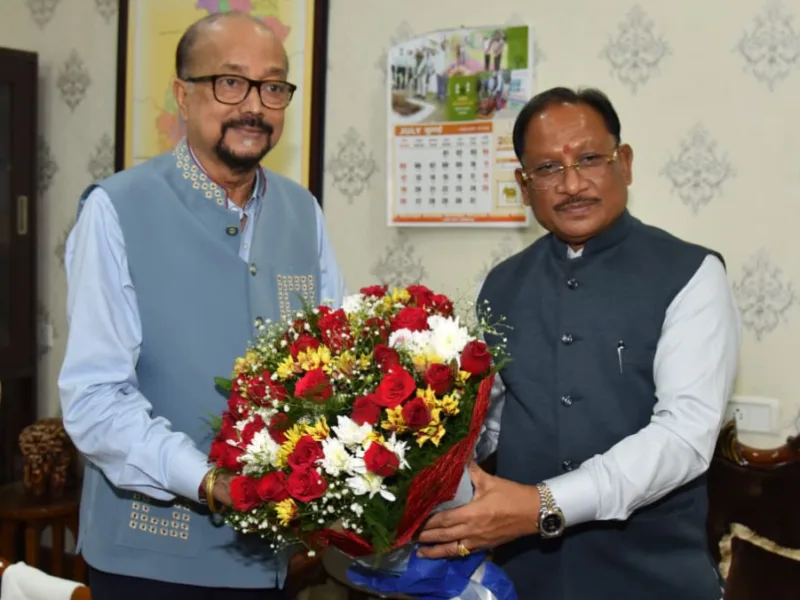 CG News: राज्यपाल डेका से मुख्यमंत्री साय ने सौजन्य भेंट, विस के मानसून सत्र पर चर्चा