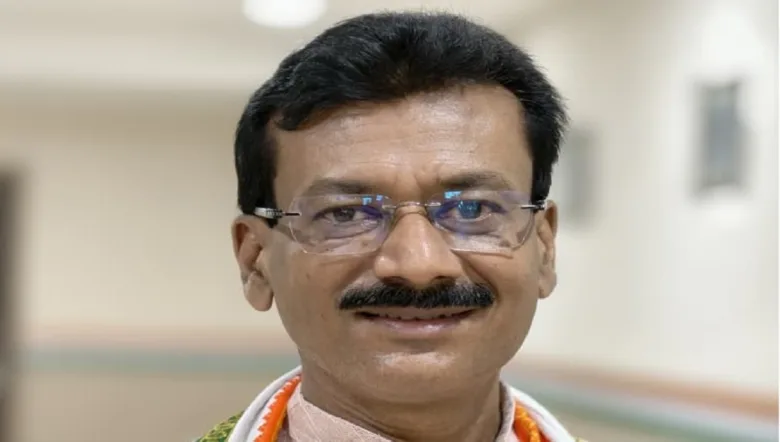 सूरजपुर घटना को लेकर छत्तीसगढ़ प्रदेश कांग्रेस के मुख्य प्रवक्ता धनंजय सिंह ठाकुर ने राज्य सरकार पर निशाना साधा।