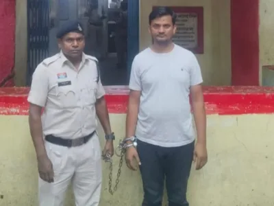 पार्षद के फर्जी लेटरहेड से दस्तावेज बनाने वाला च्वॉइस सेंटर संचालक गिरफ्तार, लैपटॉप-प्रिंटर जप्त