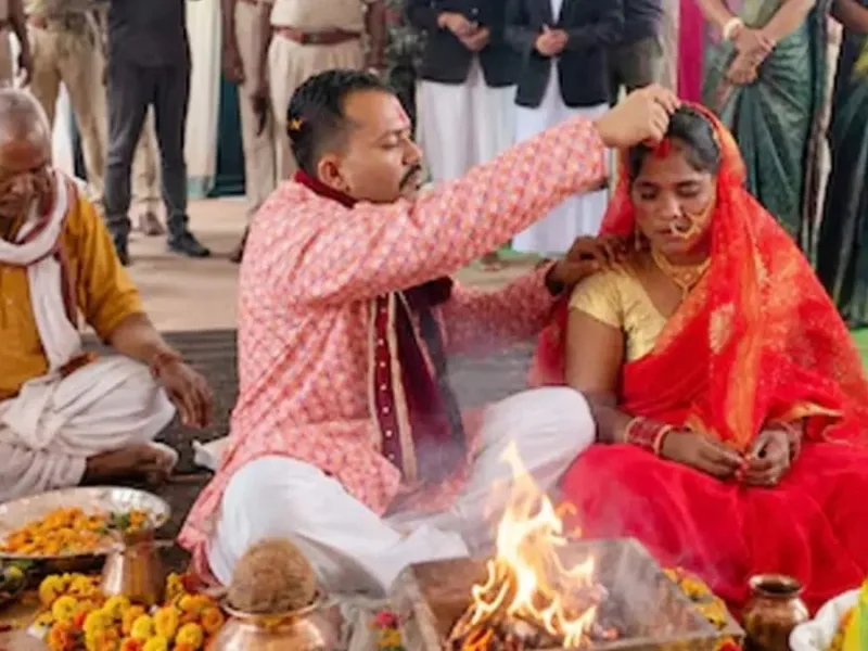 Jagdalpur Jail Marriage: दुष्कर्म केस के आरोपी ने जेल में प्रेमिका संग लिए सात फेरे
