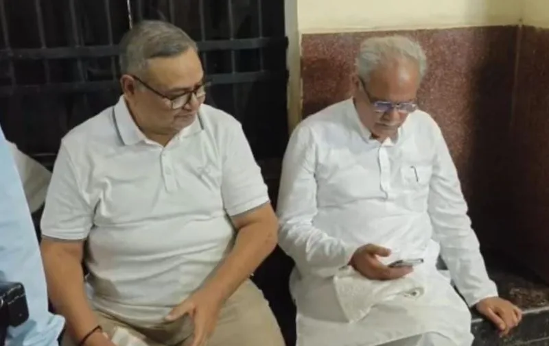 Ramgopal Agrawal met Bhupesh Baghel