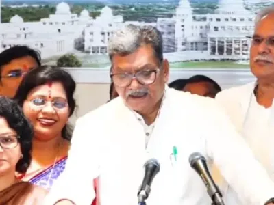 मानसून सत्र का पहला दिन हंगामे की भेंट, राम मंदिर चंदा विवाद पर सदन में तीखी नोकझोंक
