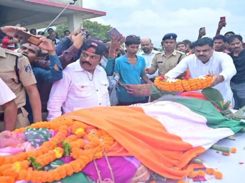 पद्मविभूषण डॉ. तीजन बाई के नाम होगा गनियारी स्कूल, स्कूल शिक्षा मंत्री ने की घोषणा