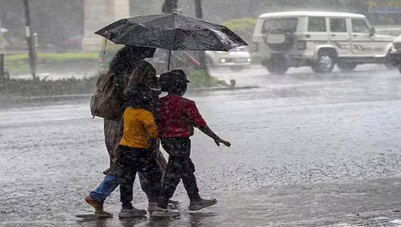 Cloudy weather and rain forecast in Raipur, Chhattisgarh