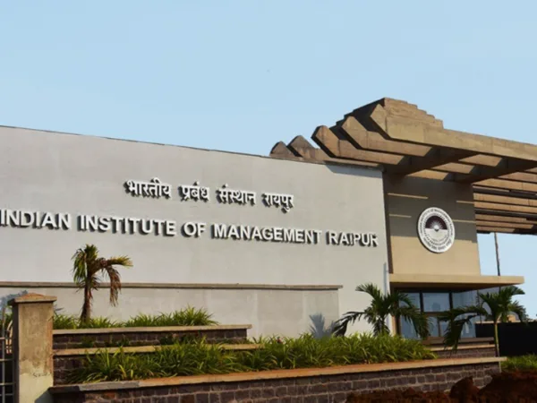 CG News: सुशासन का पाठ सीखने कल IIM में लगेगी मंत्रियों की क्लास, दो दिवसीय चिंतन शिविर में तकनीकी नवाचार और विकास पर होगी चर्चा