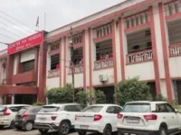 खेत में बिछाये गए करंट से 10 साल के बच्चे की हो गई मौत, मामले में किसान को 10 साल की सजा, कोर्ट ने कहा- ‘यह आपराधिक मानव वध’