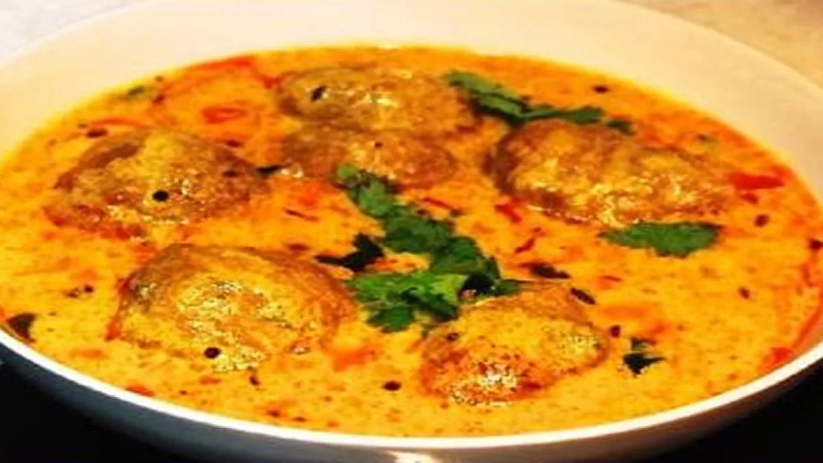 छत्तीसगढ़ी डुबकी रेसिपी उड़द दाल कढ़ी पारंपरिक खाना