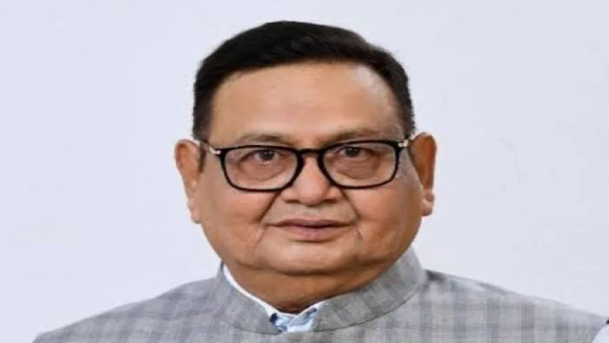 Big News : चावल घोटाला मामले में बड़ा घटनाक्रम, 3 साल से फरार कांग्रेस नेता रामगोपाल अग्रवाल EOW ऑफिस पहुंचे, हो सकती है गिरफ्तारी 