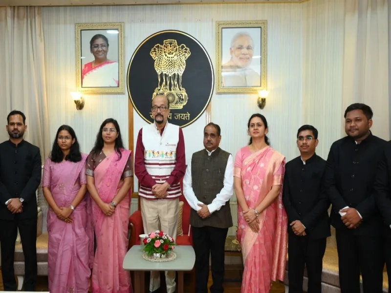 Governor Ramen Deka: राज्यपाल रमेन डेका से मिले प्रशिक्षु डिप्टी कलेक्टर, दिए सेवा और संवेदनशीलता के पाठ