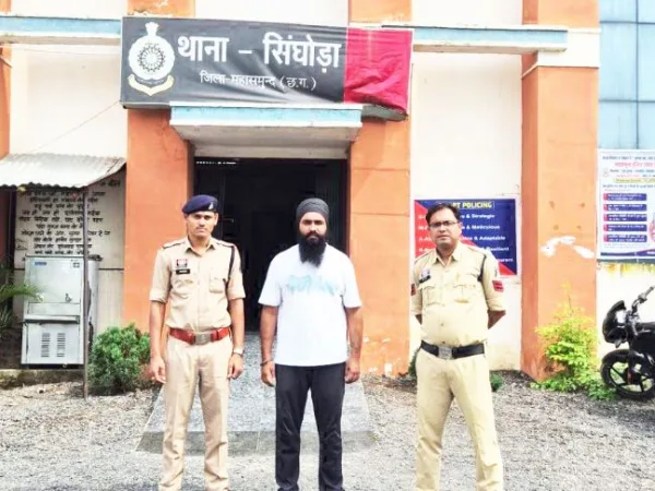 Mahasamund: आरटीओ के फर्जी परमिट बनाकर देश भर में दौड़ाया ट्रेलर, 6 साल बाद पंजाब से पकड़ा गया ट्रेलर मालिक