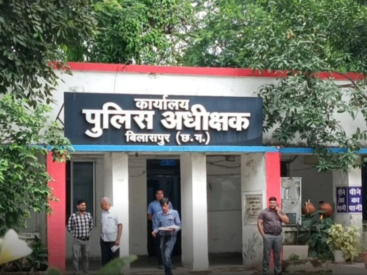 जब करप्शन की खुलने लगी पोल तो RTI कार्यकर्ताओं के खिलाफ ही कर दी शिकायत, अब 47 शिक्षकों को पुलिस बुला रही बयान दर्ज कराने