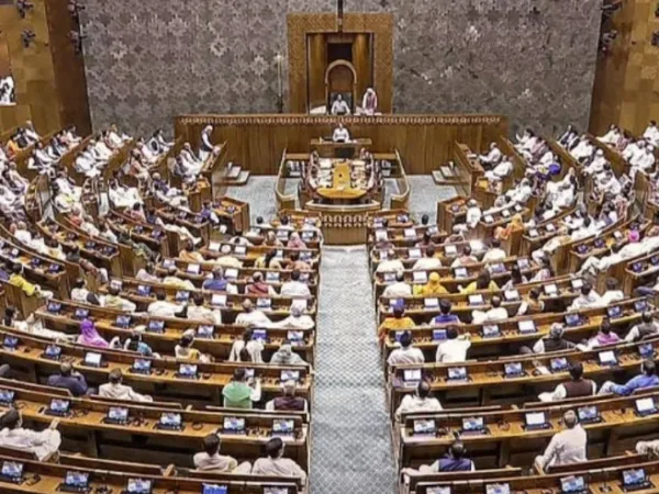 Vande Mataram Bill: राज्यसभा के बाद लोकसभा में भी पास हुआ वंदे मातरम बिल, जानिए नए कानून में क्या है खास