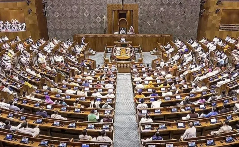 राज्यसभा के बाद लोकसभा में भी पास हुआ वंदे मातरम बिल, जानिए नए कानून में क्या है खास
