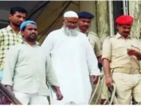 वासेपुर के गैंगस्टर ने छत्तीसगढ़ में खड़ा किया करोड़ों का साम्राज्य, 25 साल बाद फिर सामने आया खूनी चेहरा ! फरारी के बाद अब संरक्षण देने वालों की भी तलाश, पढ़ें पूरी कहानी…