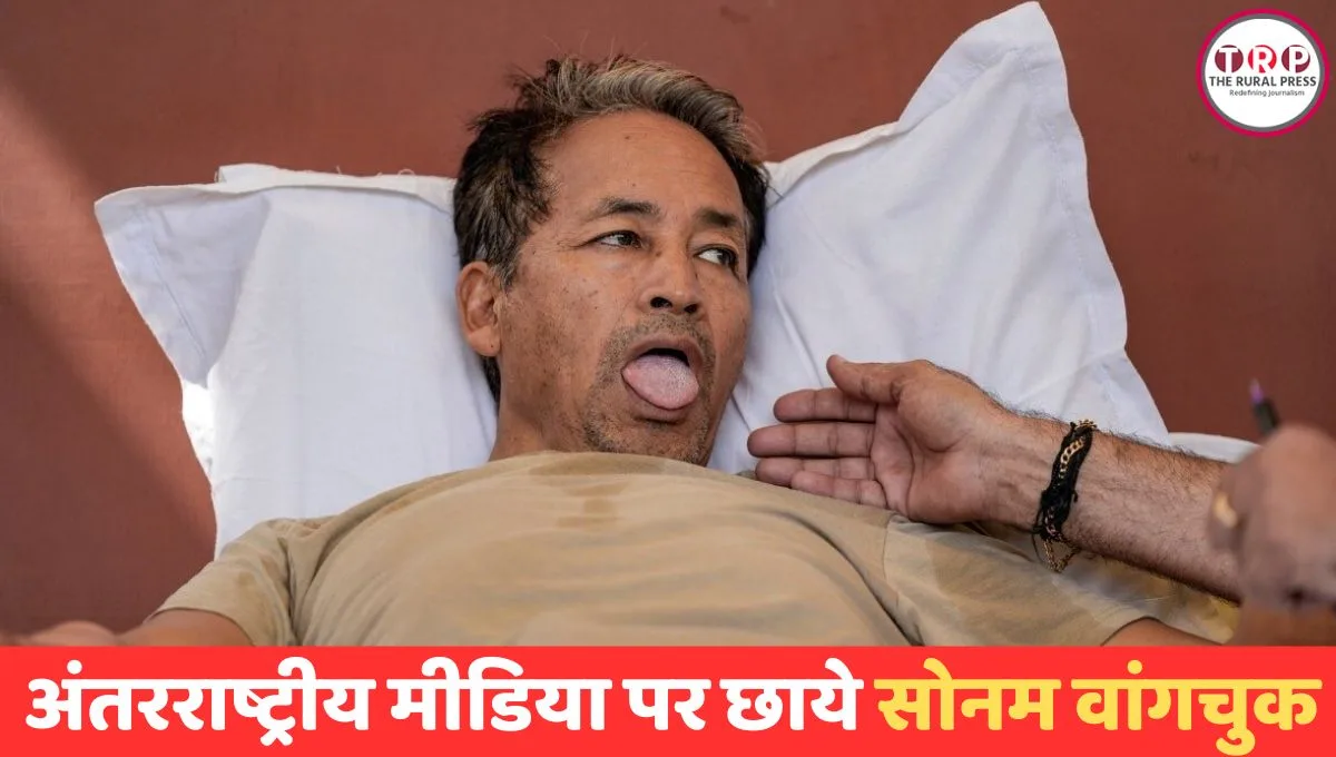 Social Activist Sonam Wangchuk sitting on hunger strike at Jantar Mantar Delhi