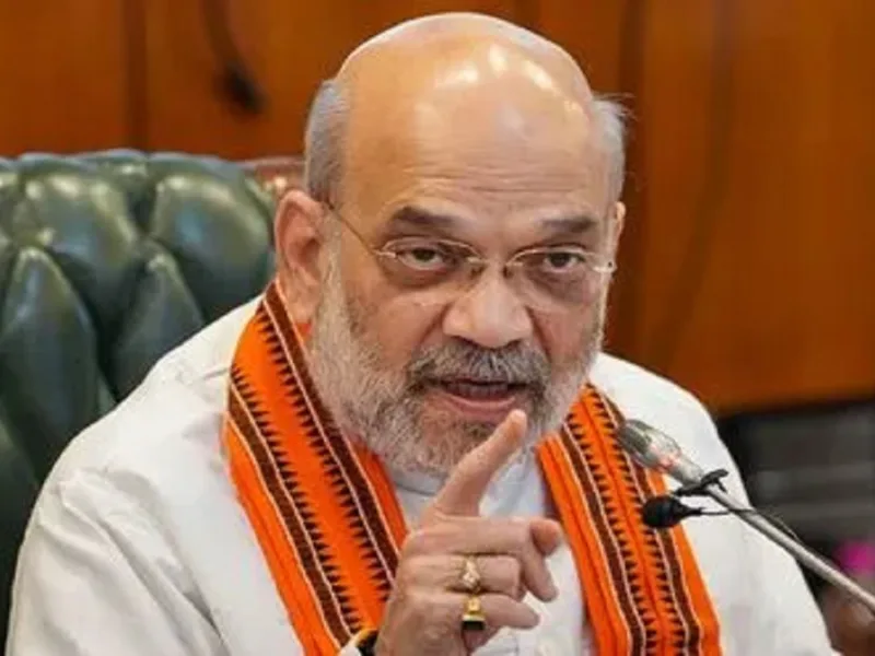 Vande Mataram controversy: वंदेमातरम के दो अंतरे ही गाएगी कांग्रेस, अमित शाह बोले- “वंदेमातरम के दो टुकड़े किए”