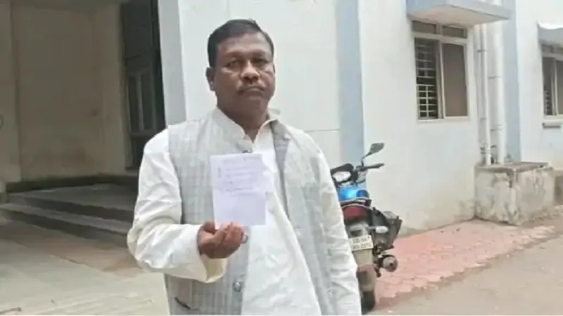 Brihaspati Singh WhatsApp account hacked in Raipur cyber fraud case