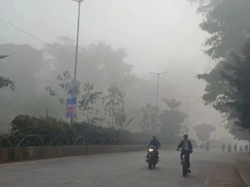 Heavy monsoon rain and dark clouds over Chhattisgarh during IMD weather alert
