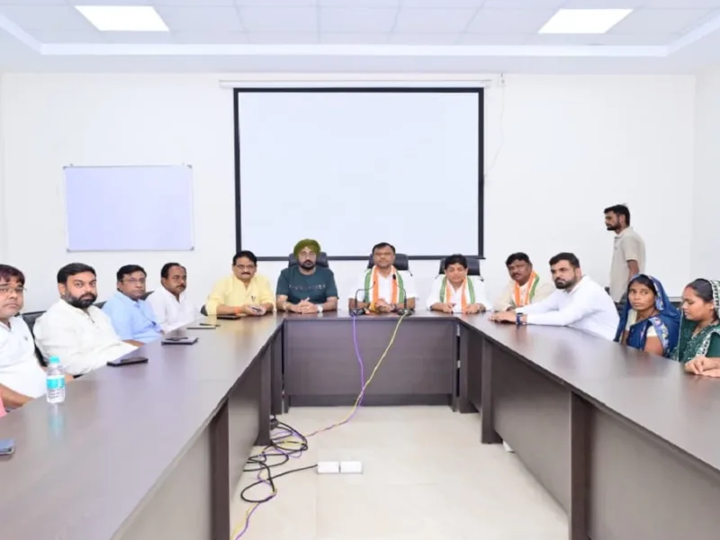 CG News: नकटी पीड़ितों के न्याय के लिए कांग्रेस का चरणबद्ध आंदोलन, विधायक अनुज शर्मा और सांसद बृजमोहन के बंगले का होगा घेराव