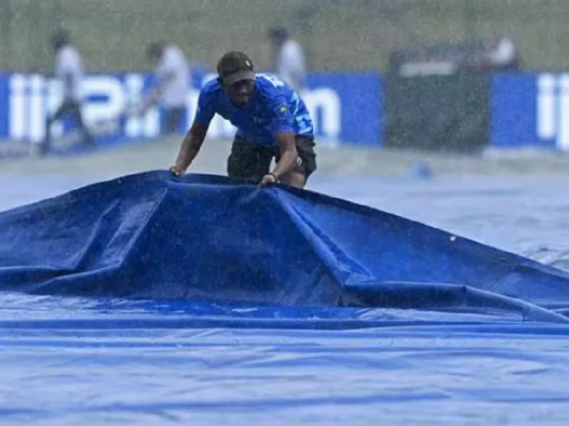 IND vs SL 2nd Test: बारिश ने रोका खेल, शतक से 5 रन दूर ध्रुव जुरेल, जानिए क्या है स्कोर ?