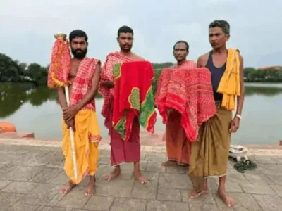 Maa Danteshwari Rakhi Bandhan: मां दंतेश्वरी को चढ़ाई गई सूत की राखी, 800 साल पुरानी परंपरा आज भी कायम