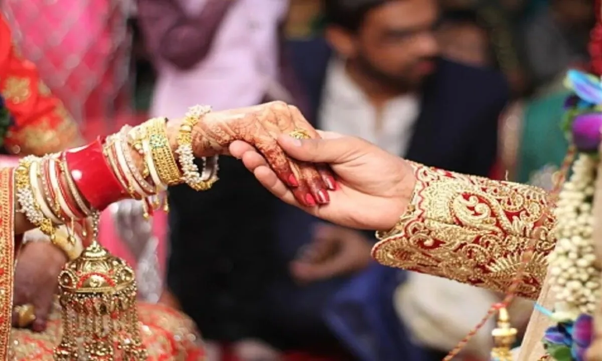 Attari Wagah border closed Pakistani brides enter India for wedding