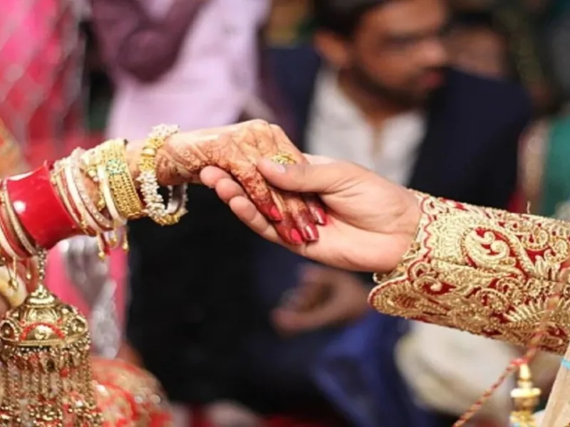 ऑपरेशन सिंदूर के बाद बॉर्डर बंद था, मस्कट से रायपुर पहुंची पाकिस्तानी दुल्हन, शादी के लिए अपनाया ये रास्ता