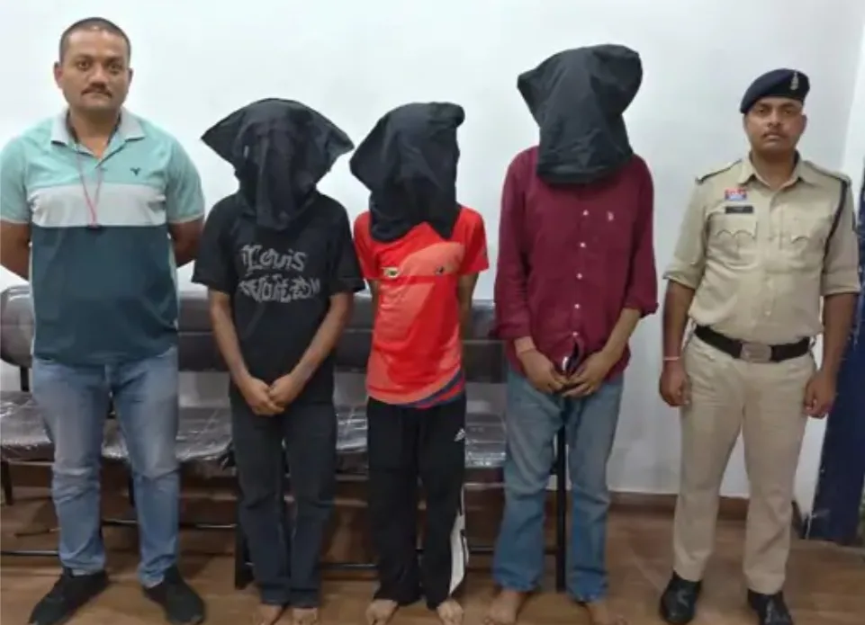 पंडरी के कल्याण ज्वेलर्स में डकैती का प्लान बनाते 3 आरोपी ​​गिरफ्तार, गैस कटर की तलाश करते आए पुलिस की गिरफ्त में
