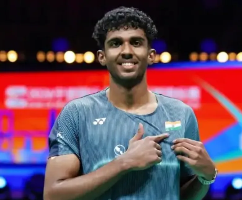 भारत के आयुष शेट्टी ने वर्ल्ड चैंपियन चीन के शी यू ची को हराया, पीवी सिंधु भी जीतीं